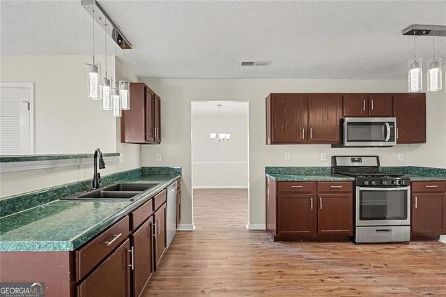 315 Daytona Drive, Mcdonough, GA 30253