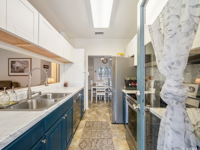 91-1025 Kaileolea Drive J3, Ewa Beach, HI 96706