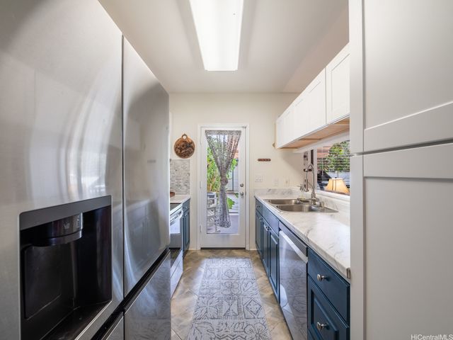 91-1025 Kaileolea Drive J3, Ewa Beach, HI 96706