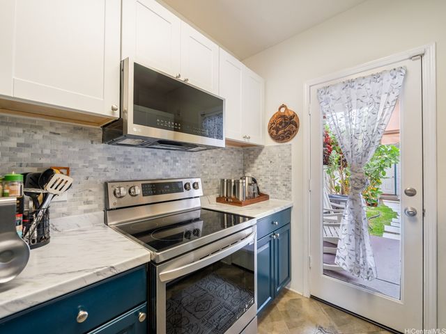 91-1025 Kaileolea Drive J3, Ewa Beach, HI 96706