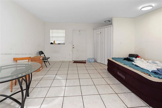 514 NW 7th Ave, Florida City, FL 33034