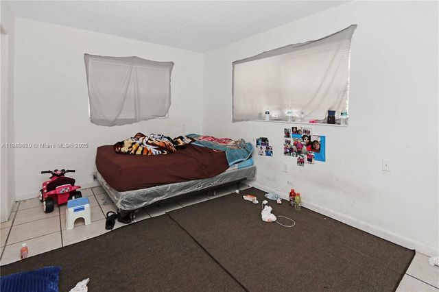 514 NW 7th Ave, Florida City, FL 33034