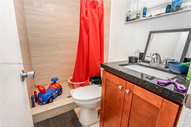 514 NW 7th Ave, Florida City, FL 33034