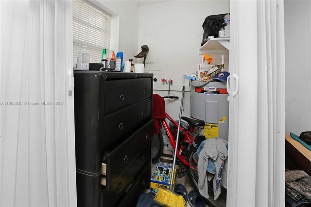 514 NW 7th Ave, Florida City, FL 33034