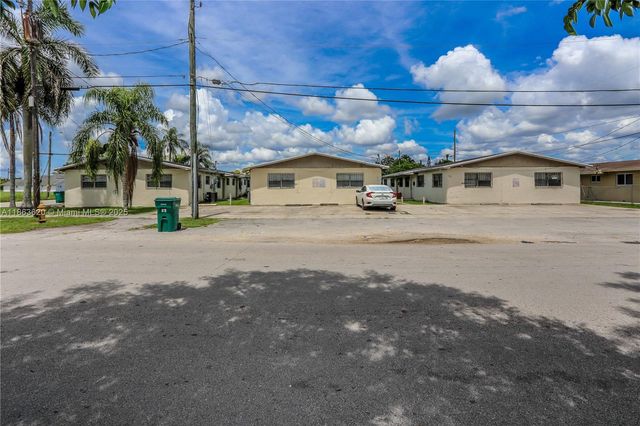 514 NW 7th Ave, Florida City, FL 33034