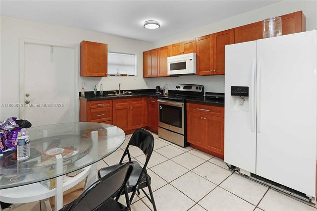 514 NW 7th Ave, Florida City, FL 33034