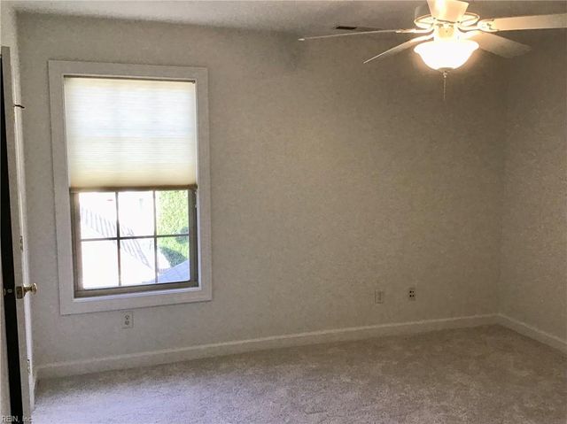 109 Green Spring DR, Suffolk, VA 23435