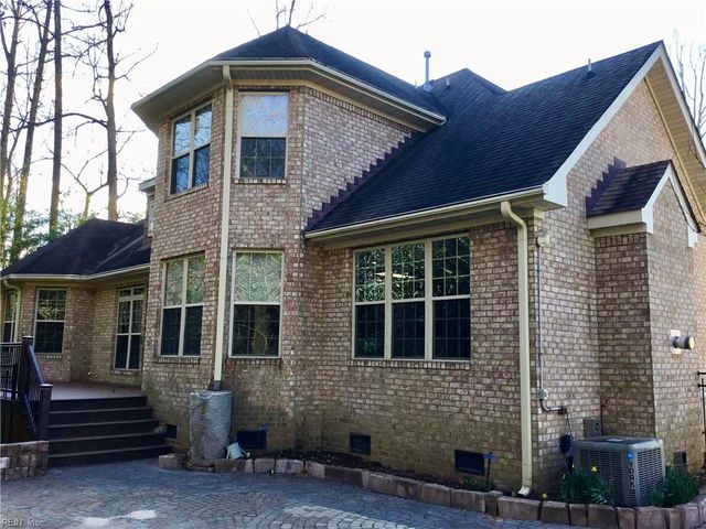 109 Green Spring DR, Suffolk, VA 23435