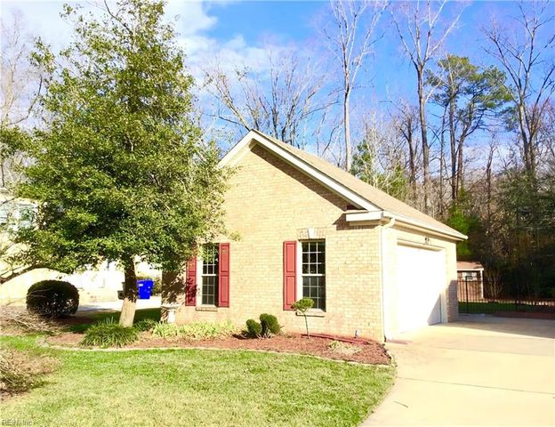 109 Green Spring DR, Suffolk, VA 23435