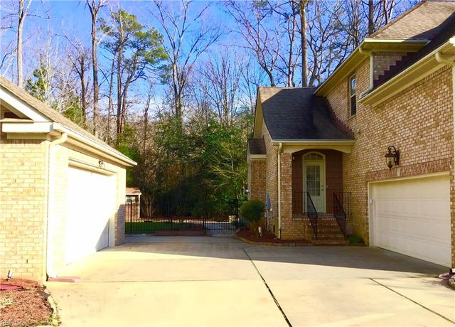109 Green Spring DR, Suffolk, VA 23435