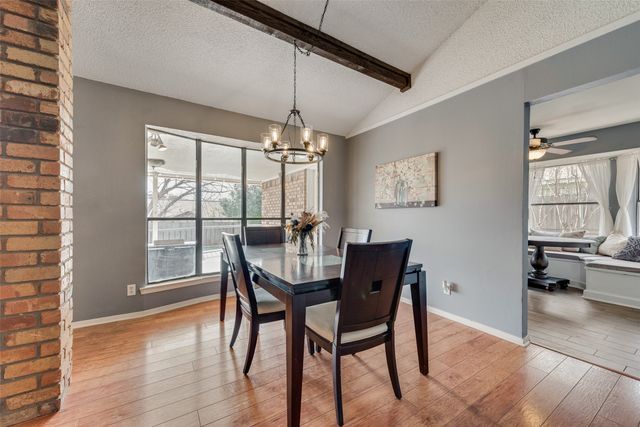 449 Meadowhill Drive, Benbrook, TX 76126