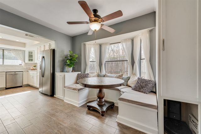 449 Meadowhill Drive, Benbrook, TX 76126