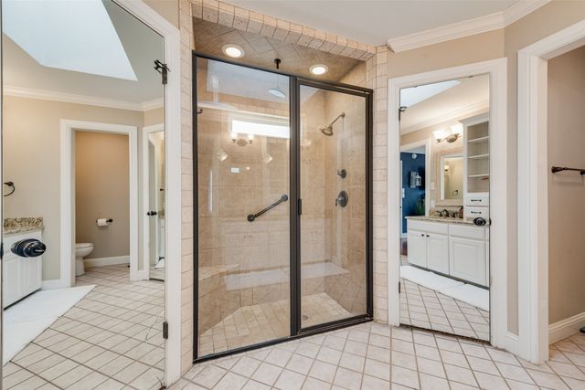 449 Meadowhill Drive, Benbrook, TX 76126