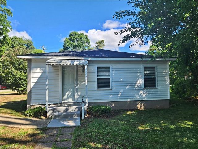 3021 Branderwood Drive, Greensboro, NC 27406