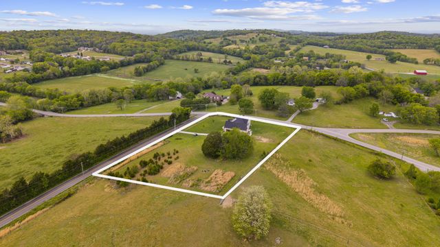 2625 Shop Springs Rd, Watertown, TN 37184
