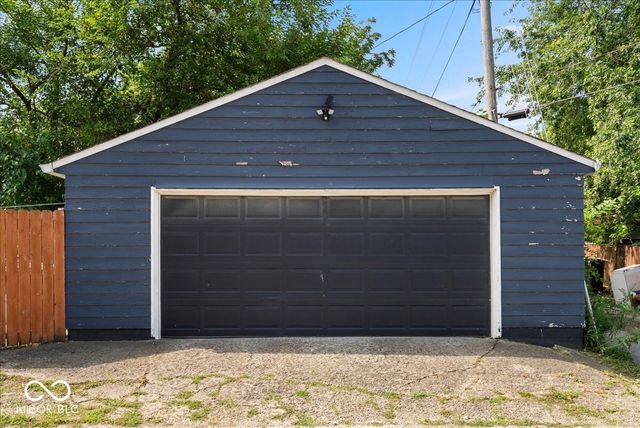 20 S Bradley Avenue, Indianapolis, IN 46201