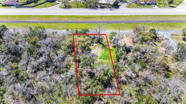 524 N Oak Street, Texas City, TX 77591