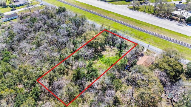 524 N Oak Street, Texas City, TX 77591