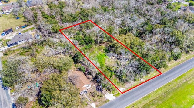 524 N Oak Street, Texas City, TX 77591