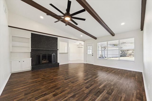 4115 Elderwood Drive, Taylor Lake Village, TX 77586