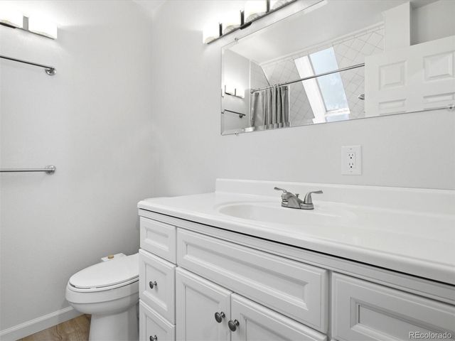 8074 W Brook Drive, Littleton, CO 80128