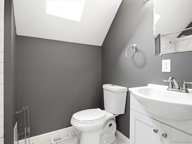 8074 W Brook Drive, Littleton, CO 80128
