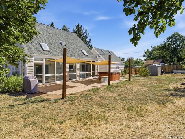 8074 W Brook Drive, Littleton, CO 80128