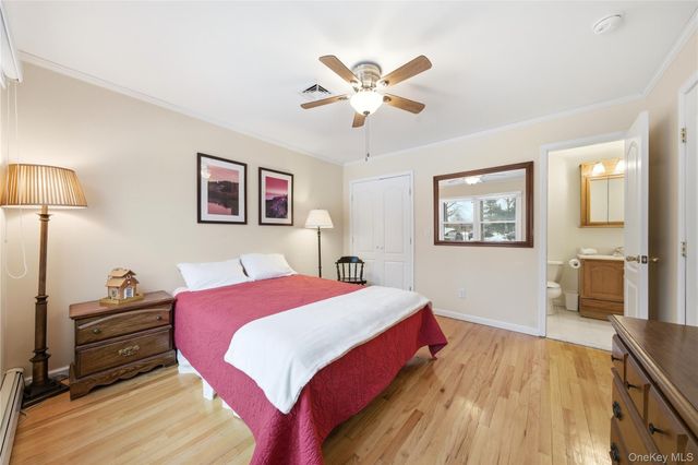 43 Ridgeway Boulevard, Bay Shore, NY 11706