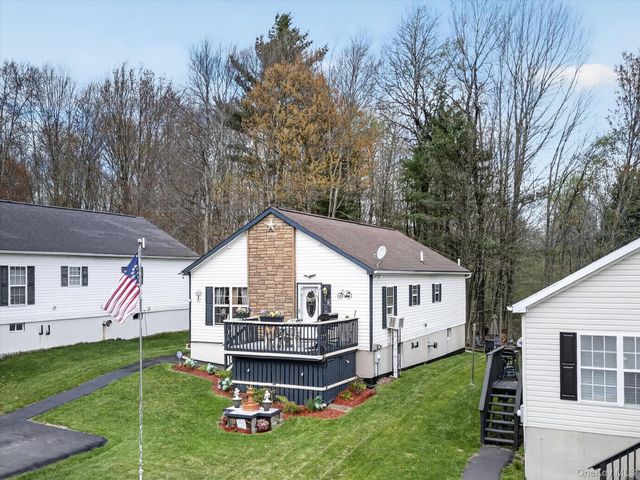 97 Timber Hill Lane, South Fallsburg, NY 12779