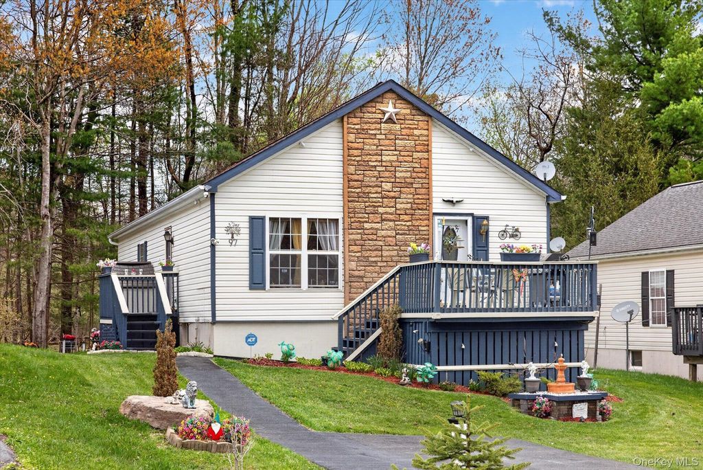 97 Timber Hill Lane, South Fallsburg, NY 12779
