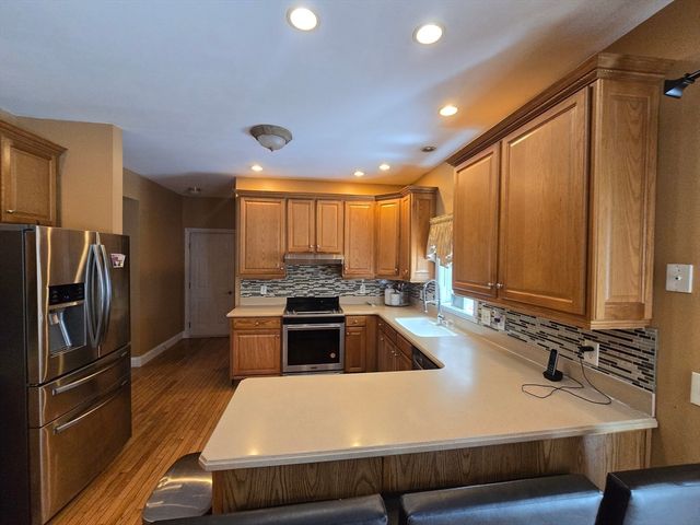 4 Panarelli Way, Webster, MA 01570