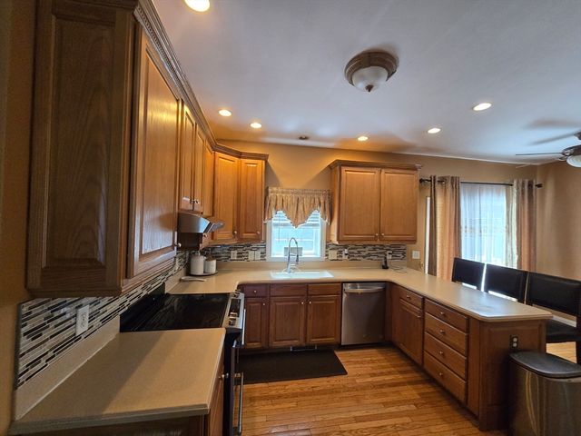4 Panarelli Way, Webster, MA 01570