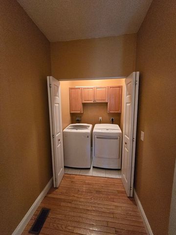 4 Panarelli Way, Webster, MA 01570