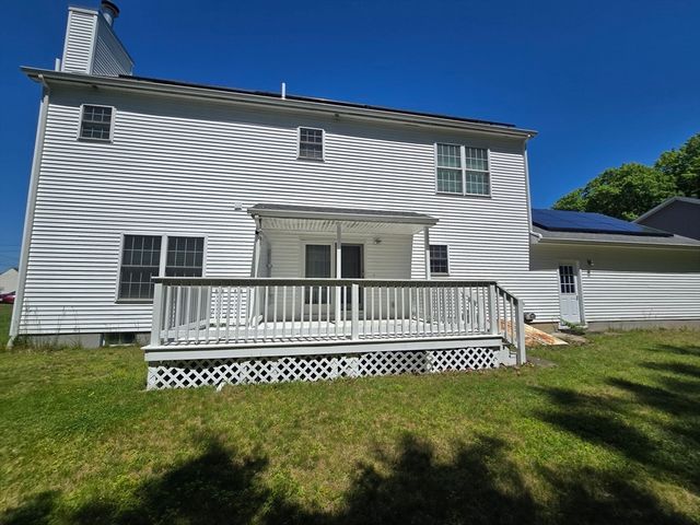 4 Panarelli Way, Webster, MA 01570
