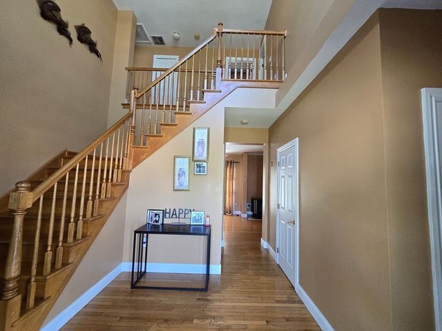 4 Panarelli Way, Webster, MA 01570