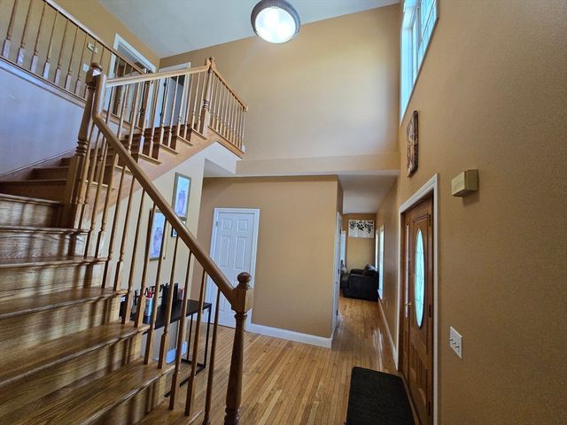 4 Panarelli Way, Webster, MA 01570