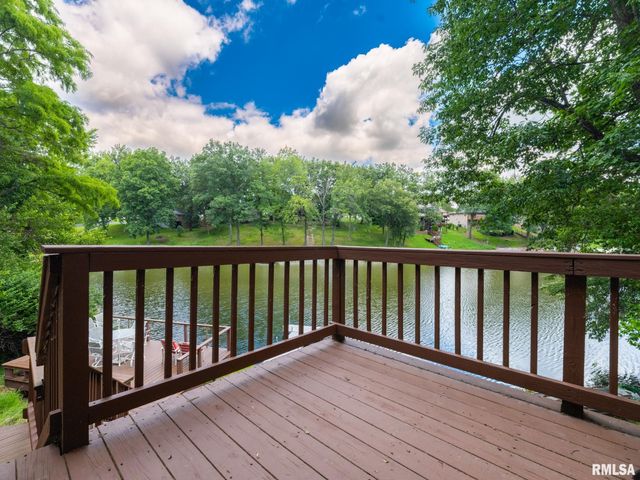 4104 S LAKE CAMELOT Drive, Mapleton, IL 61547