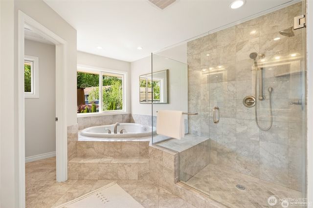 8144 W Mercer Way, Mercer Island, WA 98040