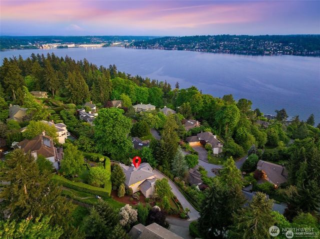 8144 W Mercer Way, Mercer Island, WA 98040