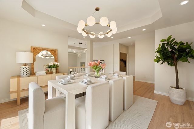 8144 W Mercer Way, Mercer Island, WA 98040