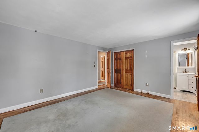 5 West Woods Road, Burlington, CT 06013