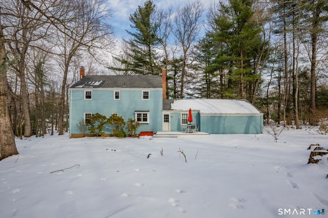 5 West Woods Road, Burlington, CT 06013