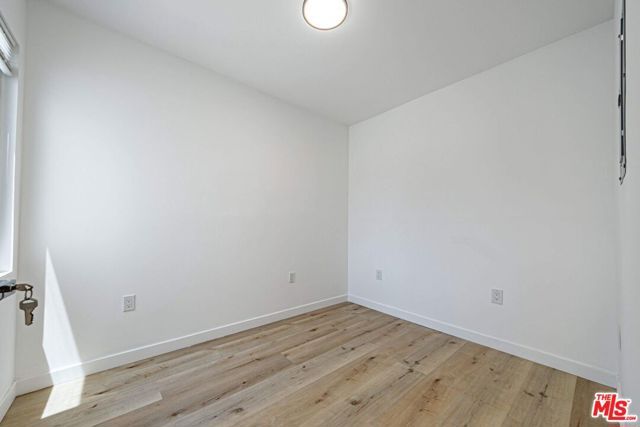 4626 Wall Street, Los Angeles, CA 90011
