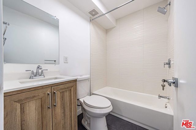 4626 Wall Street, Los Angeles, CA 90011