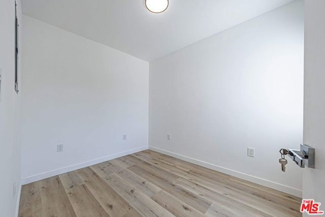 4626 Wall Street, Los Angeles, CA 90011
