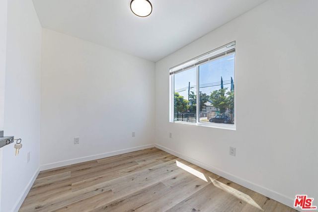 4626 Wall Street, Los Angeles, CA 90011