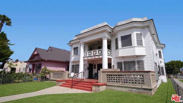 4626 Wall Street, Los Angeles, CA 90011