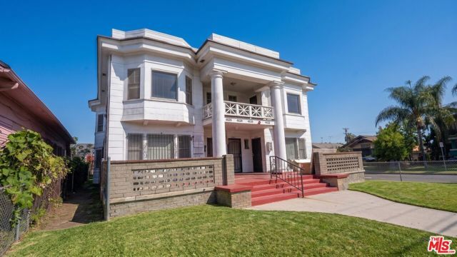 4626 Wall Street, Los Angeles, CA 90011
