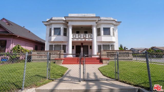 4626 Wall Street, Los Angeles, CA 90011