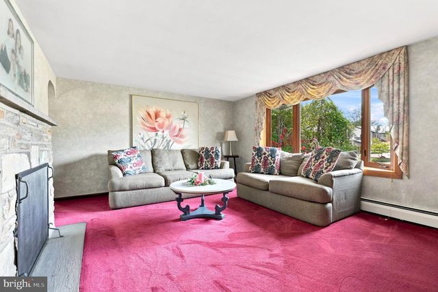 563 BROADVIEW RD, Southampton, PA 18966